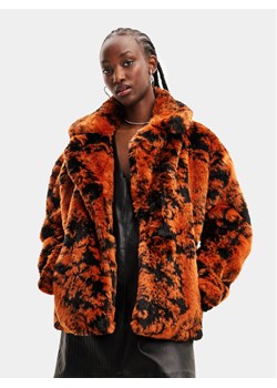 Desigual Futro 23WWEW69 Pomarańczowy Regular Fit ze sklepu MODIVO w kategorii Futra damskie - zdjęcie 181189659