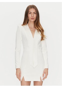 Elisabetta Franchi Sukienka koktajlowa AB-709-51E2-V550 Biały Regular Fit ze sklepu MODIVO w kategorii Sukienki - zdjęcie 181190118