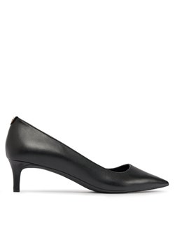 MICHAEL Michael Kors Szpilki Alina Flex Kitten Pump 40R3ALMP1L Czarny ze sklepu MODIVO w kategorii Czółenka - zdjęcie 181190169