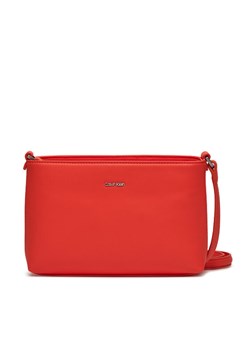 Calvin Klein Torebka Ck Must Xbody Md K60K610927 Pomarańczowy ze sklepu MODIVO w kategorii Listonoszki - zdjęcie 181190538