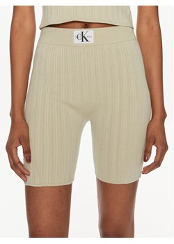 Calvin Klein Jeans Kolarki Label J20J223138 Zielony Slim Fit ze sklepu MODIVO w kategorii Szorty - zdjęcie 181190655