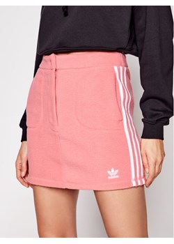 adidas Spódnica mini adicolor Classics GN2801 Różowy Slim Fit ze sklepu MODIVO w kategorii Spódnice - zdjęcie 181191085