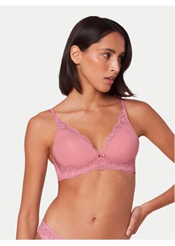 Triumph Biustonosz bezfiszbinowy Amourette Charm T10214457 Różowy ze sklepu MODIVO w kategorii Biustonosze - zdjęcie 181191095