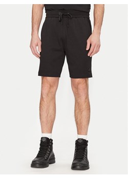 Moose Knuckles Szorty sportowe Dalon M15MR807 Czarny Regular Fit ze sklepu MODIVO w kategorii Spodenki męskie - zdjęcie 181191515