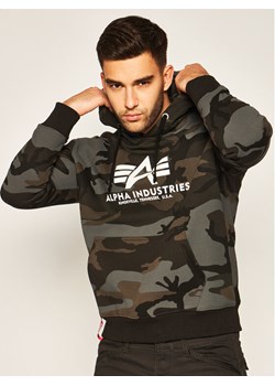 Alpha Industries Bluza Basic 178312C Zielony Regular Fit ze sklepu MODIVO w kategorii Bluzy męskie - zdjęcie 181192997