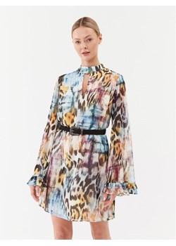 Guess Sukienka codzienna Ilenia W3BK75 WDW52 Kolorowy Regular Fit ze sklepu MODIVO w kategorii Sukienki - zdjęcie 181193725