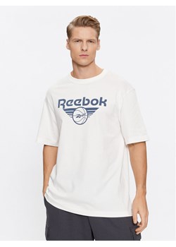 Reebok T-Shirt Basketball IL4435 Biały Regular Fit - id: 0000302534920 - marki Reebok - 181194019 Reebok T-Shirt Basketball IL4435 Biały Regular Fit ze sklepu MODIVO w kategorii T-shirty męskie - zdjęcie 181194019