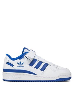 adidas Sneakersy Forum Low FY7974 Biały ze sklepu MODIVO w kategorii Buty sportowe dziecięce - zdjęcie 181194617