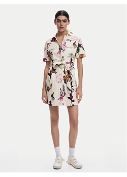 Desigual Sukienka koszulowa Monicawhite 25SWVW13 Écru Regular Fit ze sklepu MODIVO w kategorii Sukienki - zdjęcie 181195156