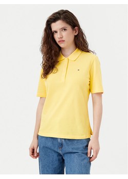 Tommy Hilfiger Polo 1985 WW0WW43224 Żółty Regular Fit ze sklepu MODIVO w kategorii Bluzki damskie - zdjęcie 181195855