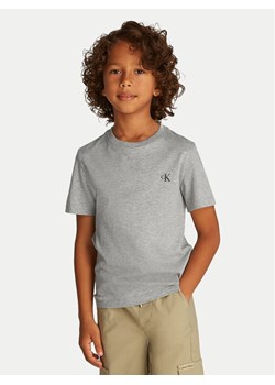 Calvin Klein Jeans Komplet 2 t-shirtów Monogram IB0IB01093 Kolorowy Regular Fit ze sklepu MODIVO w kategorii T-shirty chłopięce - zdjęcie 181196027