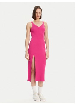 Lacoste Sukienka dzianinowa EF9270 Różowy Slim Fit ze sklepu MODIVO w kategorii Sukienki - zdjęcie 181196698