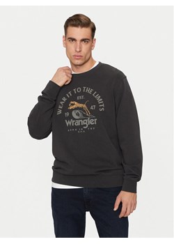 Wrangler Bluza 112357385 Czarny Regular Fit ze sklepu MODIVO w kategorii Bluzy męskie - zdjęcie 181197426