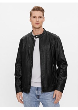 Guess Kurtka z imitacji skóry M4RL08 WFW30 Czarny Regular Fit - id: 0000303380694 - marki Guess - 181197476 Guess Kurtka z imitacji skóry M4RL08 WFW30 Czarny Regular Fit ze sklepu MODIVO w kategorii Kurtki męskie - zdjęcie 181197476