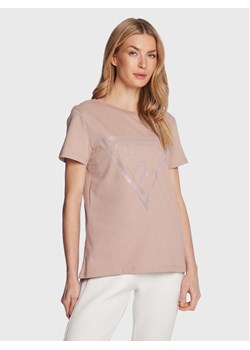Guess T-Shirt Adele V2YI07 K8HM0 Różowy Regular Fit ze sklepu MODIVO w kategorii Bluzki damskie - zdjęcie 181198928