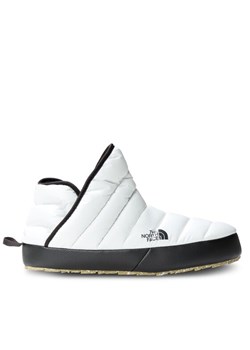 The North Face Kapcie W Thermoball Traction BootieNF0A331HQ4C1 Biały ze sklepu MODIVO w kategorii Kapcie damskie - zdjęcie 181199519