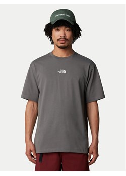 The North Face T-Shirt Heritage NF0A8C3Q Szary Relaxed Fit ze sklepu MODIVO w kategorii T-shirty męskie - zdjęcie 181200646