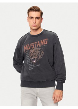 Mustang Bluza Auburn 1015638 Czarny Oversize ze sklepu MODIVO w kategorii Bluzy męskie - zdjęcie 181201066