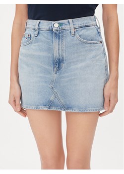 Tommy Jeans Spódnica jeansowa Izzie DW0DW17219 Niebieski Regular Fit ze sklepu MODIVO w kategorii Spódnice - zdjęcie 181201577