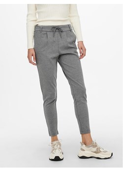 ONLY Spodnie materiałowe Poptrash 15115847 Szary Regular Fit ze sklepu MODIVO w kategorii Spodnie damskie - zdjęcie 181202589