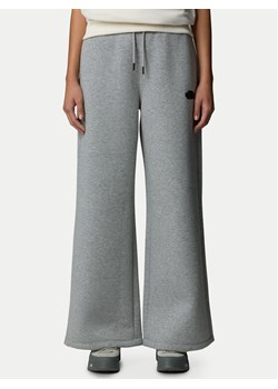 The North Face Spodnie dresowe NF0A8C25 Szary Wide Leg ze sklepu MODIVO w kategorii Spodnie damskie - zdjęcie 181202706