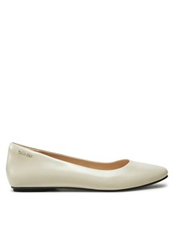 Calvin Klein Baleriny Round Ballerina HW0HW02449 Écru ze sklepu MODIVO w kategorii Balerinki - zdjęcie 181203278