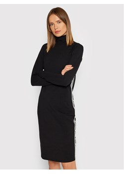 DKNY Sport Sukienka dzianinowa DP1D4486 Czarny Regular Fit - id: 0000208807678 - marki DKNY - 181203857 DKNY Sport Sukienka dzianinowa DP1D4486 Czarny Regular Fit ze sklepu MODIVO w kategorii Sukienki - zdjęcie 181203857