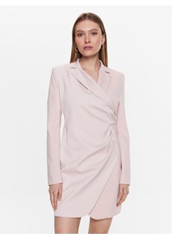 Pinko Sukienka codzienna 100035 A0GI Różowy Regular Fit ze sklepu MODIVO w kategorii Sukienki - zdjęcie 181204008