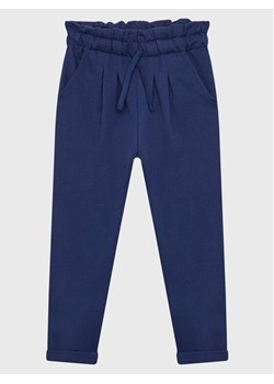 United Colors Of Benetton Spodnie dresowe 3JLXCF025 Granatowy Regular Fit ze sklepu MODIVO w kategorii Spodnie dziewczęce - zdjęcie 181204729