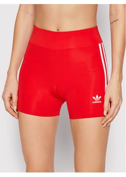 adidas Szorty sportowe adicolor Classics Traceble HC1958 Czerwony Slim Fit ze sklepu MODIVO w kategorii Szorty - zdjęcie 181204967