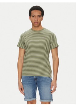 Tommy Jeans T-Shirt DM0DM20377 Zielony Slim Fit - id: 0000304721762 - marki Tommy Jeans - 181205128 Tommy Jeans T-Shirt DM0DM20377 Zielony Slim Fit ze sklepu MODIVO w kategorii T-shirty męskie - zdjęcie 181205128
