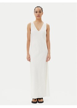 Calvin Klein Sukienka letnia K20K208355 Biały Regular Fit ze sklepu MODIVO w kategorii Sukienki - zdjęcie 181206799