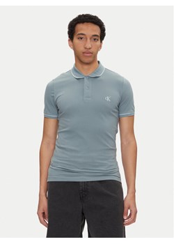 Calvin Klein Jeans Polo J30J315603 Niebieski Slim Fit ze sklepu MODIVO w kategorii T-shirty męskie - zdjęcie 181206938