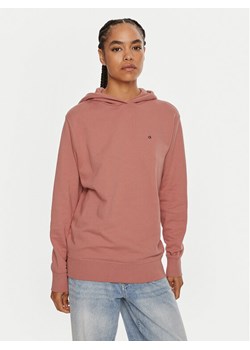 Calvin Klein Bluza Emb Graphic K20K208062 Różowy Relaxed Fit ze sklepu MODIVO w kategorii Bluzy damskie - zdjęcie 181207145