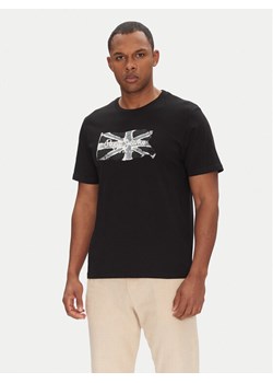 Pepe Jeans T-Shirt Flag PM509720 Czarny Regular Fit ze sklepu MODIVO w kategorii T-shirty męskie - zdjęcie 181207478
