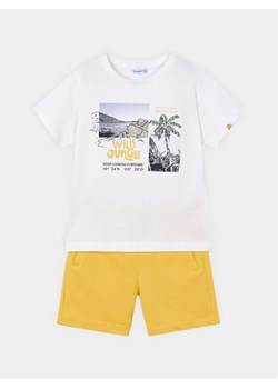 Mayoral Komplet t-shirt i spodenki 3605 Żółty Regular Fit ze sklepu MODIVO w kategorii Komplety chłopięce - zdjęcie 181208129