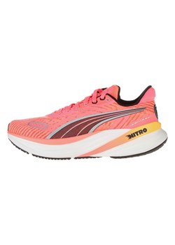 Puma Buty &quot;Magnify NITRO 2&quot; w kolorze czerwonym do biegania ze sklepu Limango Polska w kategorii Buty sportowe damskie - zdjęcie 181211246