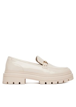DeeZee Loafersy 58682-9 Beżowy ze sklepu MODIVO w kategorii Lordsy damskie - zdjęcie 181212999