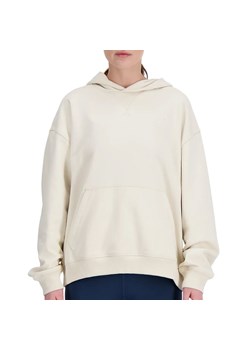 Bluza New Balance WT41537LIN - beżowa ze sklepu streetstyle24.pl w kategorii Bluzy damskie - zdjęcie 181219309