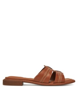 Clarks Klapki Ariany Mule 26181239 Brązowy ze sklepu MODIVO w kategorii Klapki damskie - zdjęcie 181219507