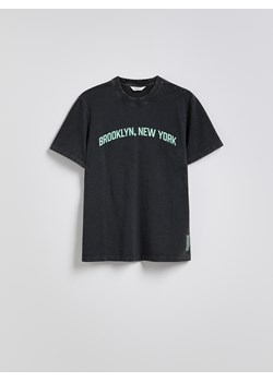 Reserved - T-shirt regular z nadrukiem - czarny ze sklepu Reserved w kategorii T-shirty męskie - zdjęcie 181222038