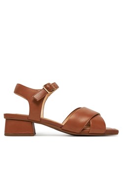 Sandały Clarks Serina35 Cross 26181346 Brązowy ze sklepu eobuwie.pl w kategorii Sandały damskie - zdjęcie 181223309