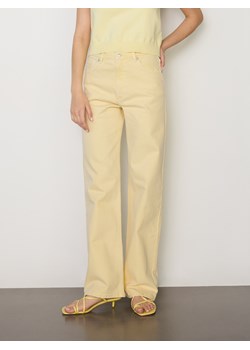Reserved - Jeansy wide leg - żółty ze sklepu Reserved w kategorii Jeansy damskie - zdjęcie 181223985