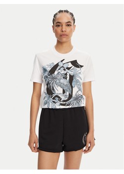 Just Cavalli T-Shirt 78PAHT04 Biały Regular Fit ze sklepu MODIVO w kategorii Bluzki damskie - zdjęcie 181226656