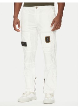 Aeronautica Militare Spodnie materiałowe 251PA1387CT1493 Biały Regular Fit ze sklepu MODIVO w kategorii Spodnie męskie - zdjęcie 181227168