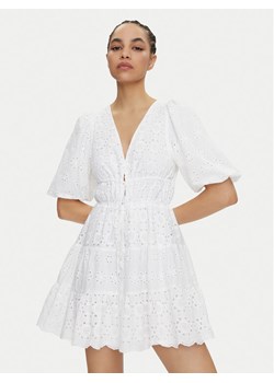 Pepe Jeans Sukienka letnia Delia PL953475 Biały Regular Fit ze sklepu MODIVO w kategorii Sukienki - zdjęcie 181227195