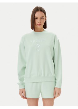 Guess Bluza V5RQ12 KC3D2 Zielony Regular Fit ze sklepu MODIVO w kategorii Bluzy damskie - zdjęcie 181227226