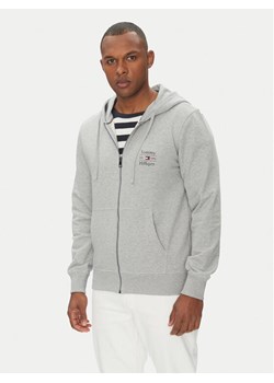 Tommy Hilfiger Bluza MW0MW39250 Szary Regular Fit ze sklepu MODIVO w kategorii Bluzy męskie - zdjęcie 181227307