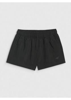 Dziewczęce spodenki plażowe 4F 4FJWSS25UBDSF151 - czarne ze sklepu Sportstylestory.com w kategorii Spodenki dziewczęce - zdjęcie 181231998