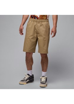 Męskie spodenki z tkaniny Jordan Essentials - Brązowy ze sklepu Nike poland w kategorii Spodenki męskie - zdjęcie 181235749